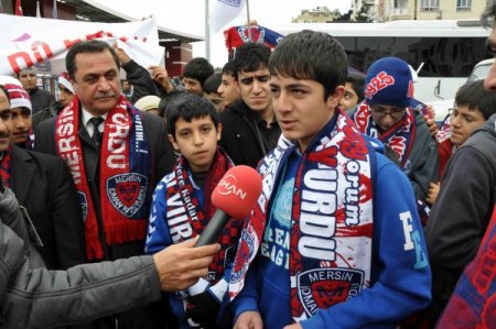 Hayatlarında ilk defa lig maçını statta izlediler