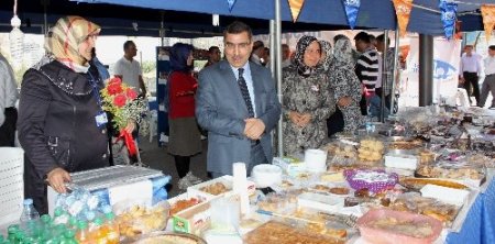 Hayırsever bayanlardan Kimse Yok Mu Derneği yararına kermes