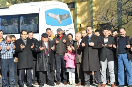 Hayırsever işadamı, fabrikasında çalışan 150 işçiyi umreye gönderiyor