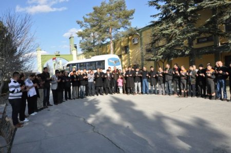 Hayırsever işadamı, fabrikasında çalışan 150 işçiyi umreye gönderiyor