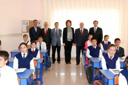 Hayırsever İşadamı Dalaman, Honaz İlçesine 8 Derslikli Okul Yaptırdı