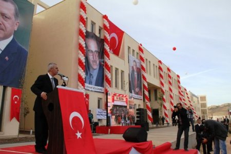 Hayırsever işadamından Mardin'e 4 okul