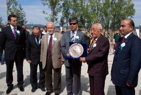 Hayırsever İşadamının Yaptıracağı Meslek Yüksekokulunun Temeli Atıldı
