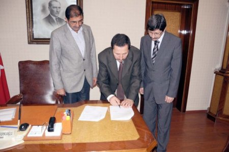 Hayırseverler Afyon’a iki okul yaptıracak