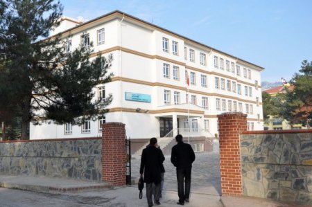 Hayırseverlerin Desteği İle 287 Bin Lira Harcanan Okul Örnek Eğitim Kurumu Oldu