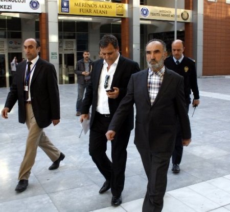 Hayrettin Karaman: Şiddet ve hakaret olmadığı müddetçe tepki normal