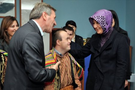 Hayrunnisa Gül, Çankırı'da engelli çocuklarla biraraya geldi