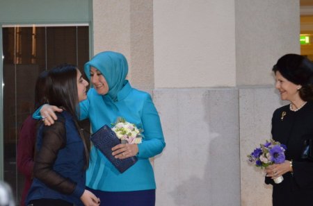 Hayrünnisa Gül, çocuklarla bir araya geldi