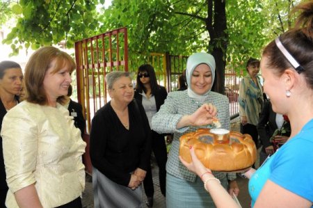 Hayrünnisa Gül, Tarihi Boyana Kilisesi'ni Gezdi