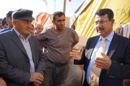 Hayvancılık Genel Müdür Yardımcısı bin 640 kiloluk boğayı inceledi