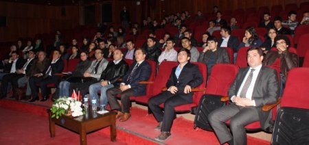 “Hazırlıkları süren anayasa kabul edilse bile tartışmalar bitmeyecek”