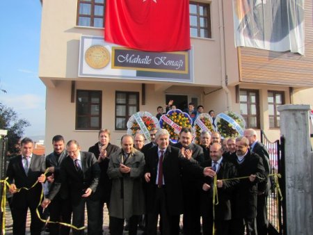 HEGDER Akhisar'da okuma salonu açtı