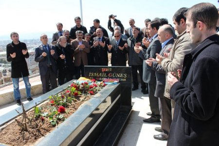 Helikopter kazasında hayatını kaybedenler anıldı