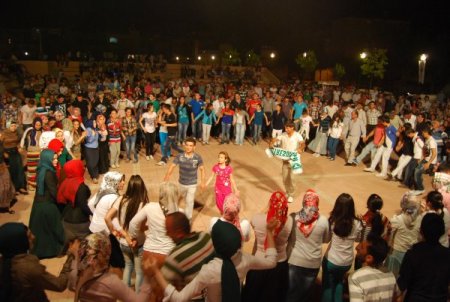 Hemşehri Dernekleri Şenlikte Buluştu