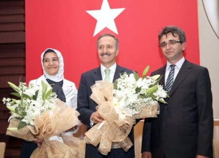 Hemşireler sıra gecesinde coştu