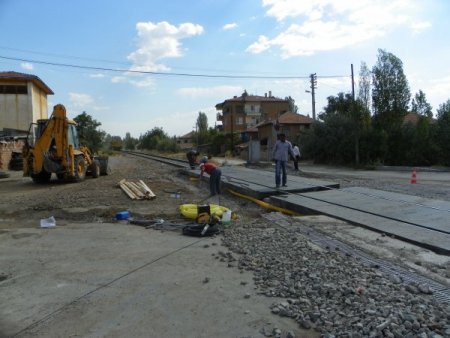 Hemzemin geçit 10 metre ileriye alındı