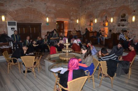 Her cuma tasavvuf için buluşuyorlar