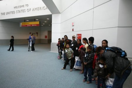 Her Yıl Binlerce Kişi Amerika'ya Yeni Ümitlerle Geliyor