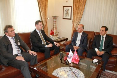 Hessen heyetinden eğitim ve gençlik işbirliği için Bursa Valiliği'ne ziyaret