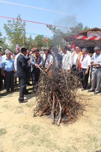 Hıdırellez ve Bahar Şöleni renkli görüntülere sahne oldu