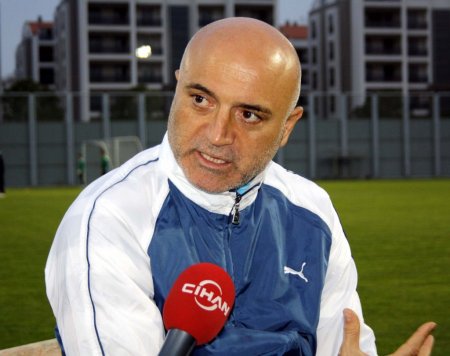 Hikmet Karaman: 8 final maçımız var, Avrupa’ya gitmek zorundayız (Özel))