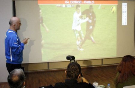 Hikmet Karaman'dan Cüneyt Çakır'a 'belgeli' tepki