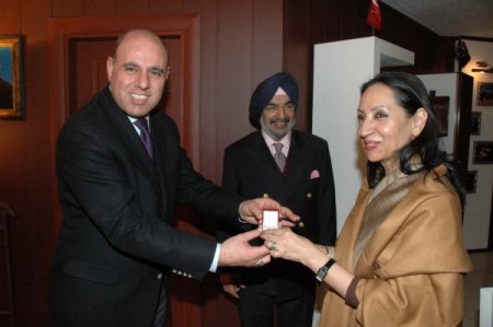 Hindistan Ankara Büyükelçisi Jassal Mardin'i Ziyaret Etti
