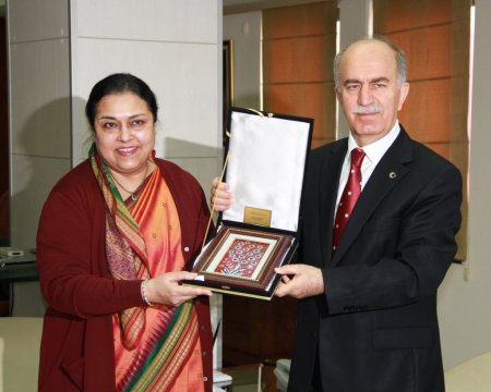 Hindistan Büyükelçisi Thomas: İş birliği için TUSKON ile görüşme halindeyiz