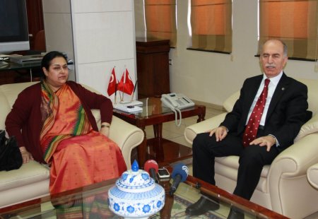 Hindistan Büyükelçisi Thomas: İş birliği için TUSKON ile görüşme halindeyiz