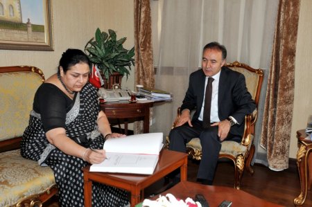 Hindistan’la Antalya’nın ikili ilişkileri gelişecek