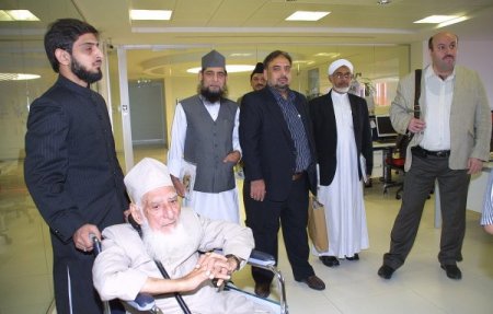 Hindistanlı âlim: Müslüman tepkisini Müslümanca yapmalı