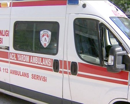 Hırsızlar Ambulanstan Navigasyon Cihazını Çaldı