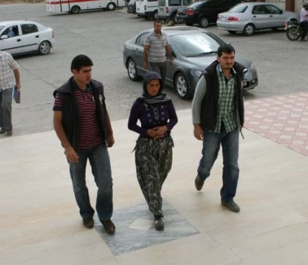 Hırsızlar Dilenci Kılığında Evi Soydu