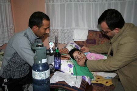 Hırsızların Nefessiz Bıraktığı Melisa'ya Şifa Hastanesi Yardım Etti