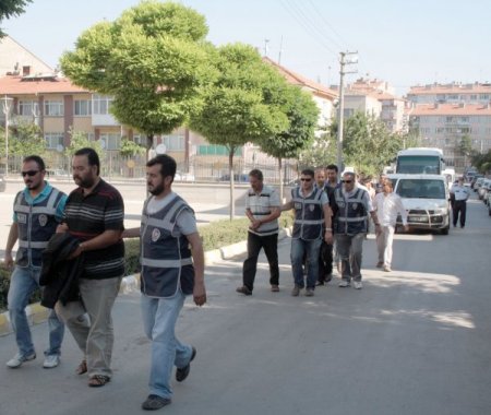 Hırsızlık Yapacak Kadınları, Hedeflenen Mahallelere Lüks Araçlarla Bırakmışlar