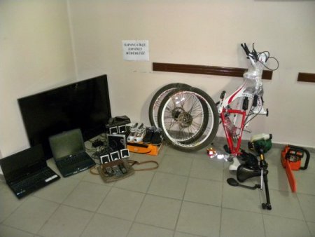 Hırsızlık zanlısı 5 kişi gözaltına alındı