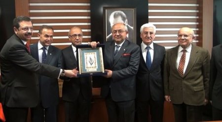 Hisarcıklıoğlu, Karaman TSO'nun yeni hizmet binasının açılışını yaptı