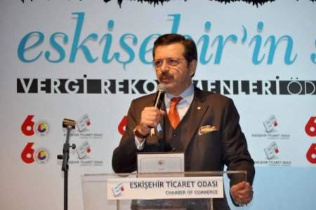 Hisarcıklıoğlu: Okulları kundaklayanları da, onları koruyanları da lanetliyorum