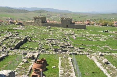 Hititlerin başkenti, 24 saat mobeselerle gözetim altında