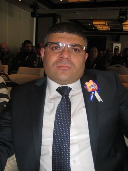 Hizmet- İş'te 'Aksakal' dönemi başladı