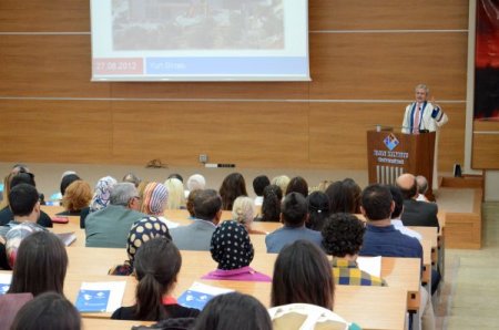 HKÜ’nün yeni akademik yılı törenle açıldı