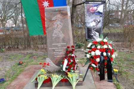 Hocalı soykırımı, Hollanda basınında