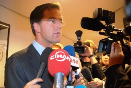 Hollanda halkı sandık başına gitti