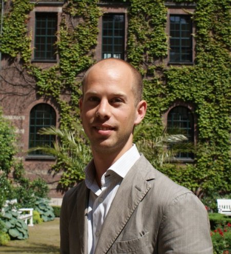 Hollanda İşçi Partisi demiryollarının özelleştirmesine karşı