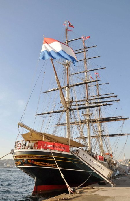 Hollanda ticareti geliştirmek için Türkiye’ye yelkenliyle geldi