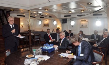 Hollanda ticareti geliştirmek için Türkiye’ye yelkenliyle geldi