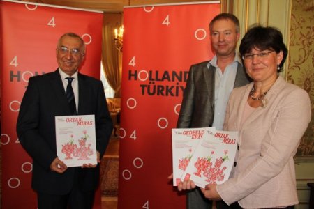 Hollanda ve Türkiye ilişkileri anısına özel dergi