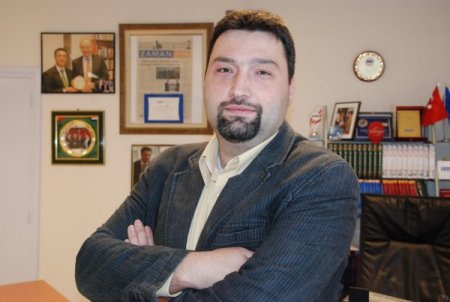 Hollanda’da 12 Eyalette Gerçekleştirilecek Senato Seçimlerine Kilitlendi