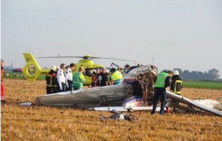 Hollanda'da iki uçak havada çarpıştı: 2 ölü