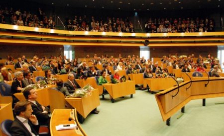 Hollanda'da Yaşlılar Partisi yükselişte